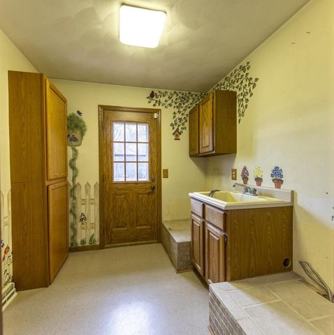 1819 W Aberdeen Drive, Janesville, WI 53545