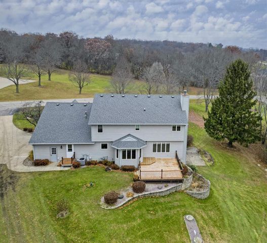 1819 W Aberdeen Drive, Janesville, WI 53545