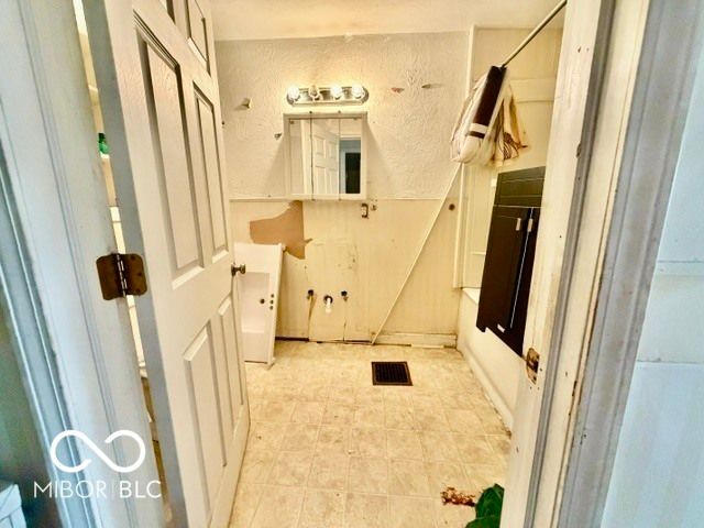 407 N West Street, Lebanon, IN 46052