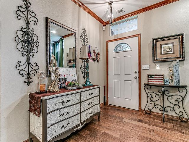 2002 N Draper Avenue, Choctaw, OK 73020