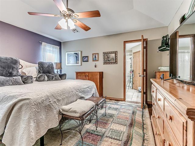 2002 N Draper Avenue, Choctaw, OK 73020