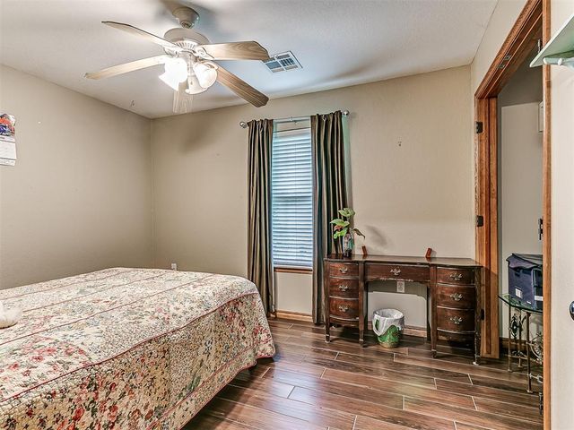 2002 N Draper Avenue, Choctaw, OK 73020