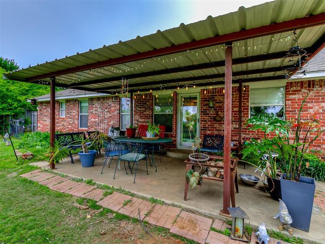 2002 N Draper Avenue, Choctaw, OK 73020