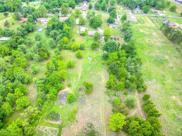 2002 N Draper Avenue, Choctaw, OK 73020