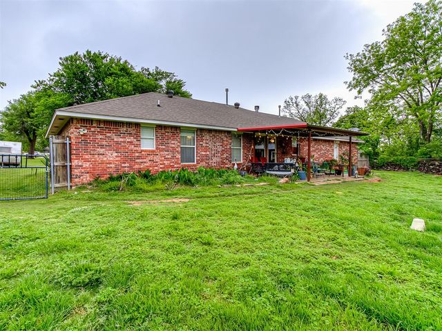 2002 N Draper Avenue, Choctaw, OK 73020