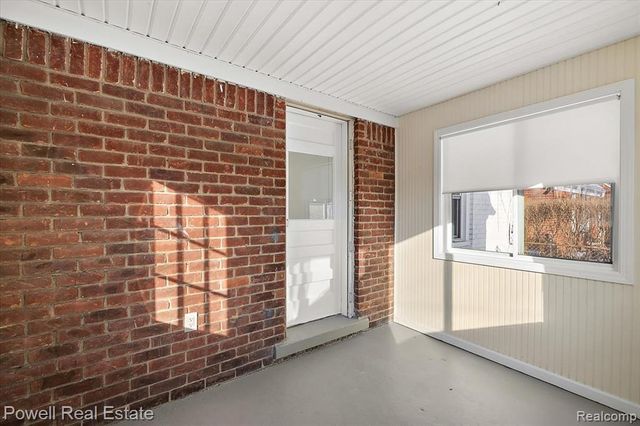 23230 Sherman Street, Oak Park, MI 48237