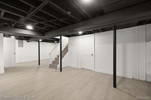 23230 Sherman Street, Oak Park, MI 48237