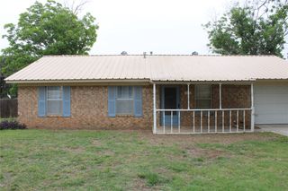 314 cedar st, Bangs, TX 76823