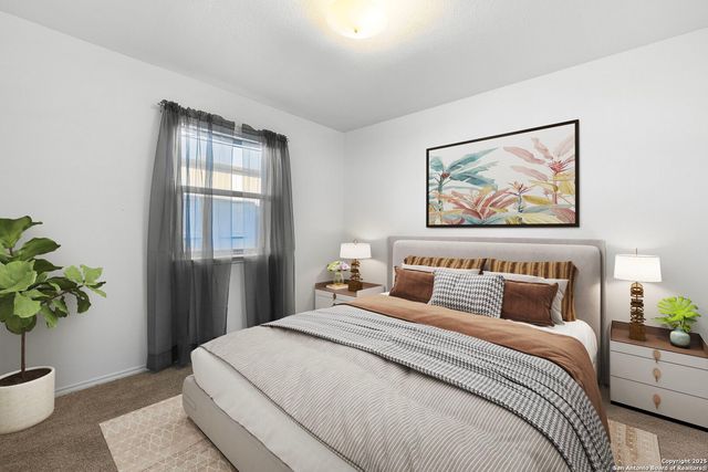 121 S Plant Ave Apt 102, Boerne, TX 78006