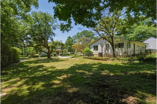 1339 Cambridge Avenue, Atlanta, GA 30344