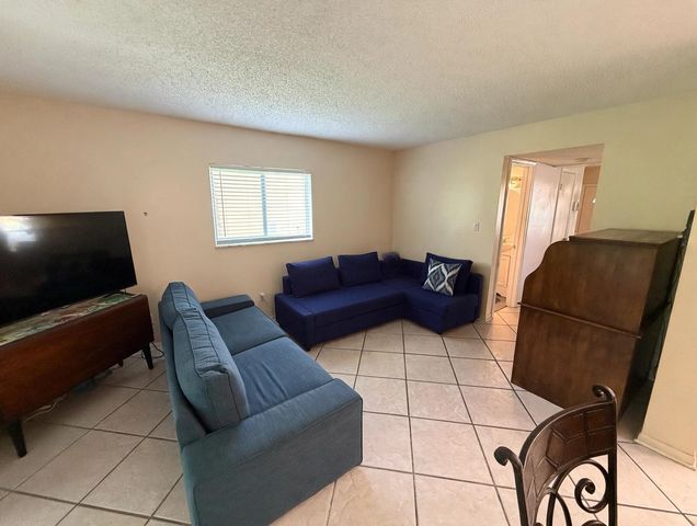 58 Ann Lee Lane, Tamarac, FL 33319
