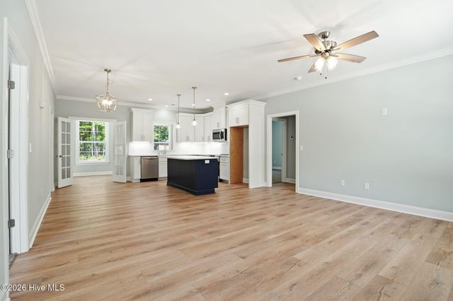 1304 W Canal Street, Tarboro, NC 27886