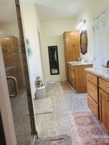 35 Iswa Drive, Taylorsville, NC 28681