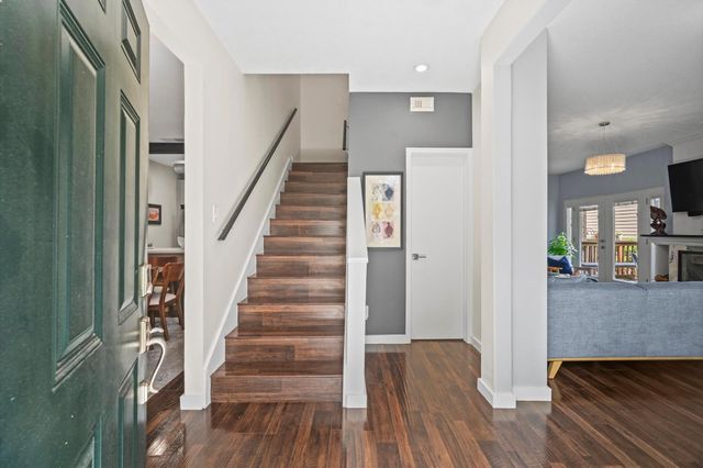 2100 Tanglewilde Street 373, Houston, TX 77063