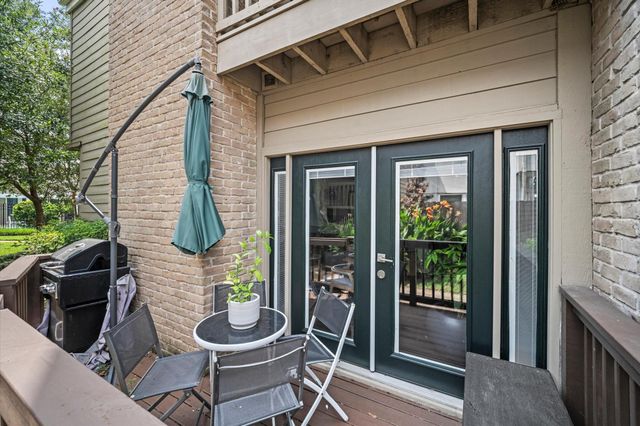 2100 Tanglewilde Street 373, Houston, TX 77063