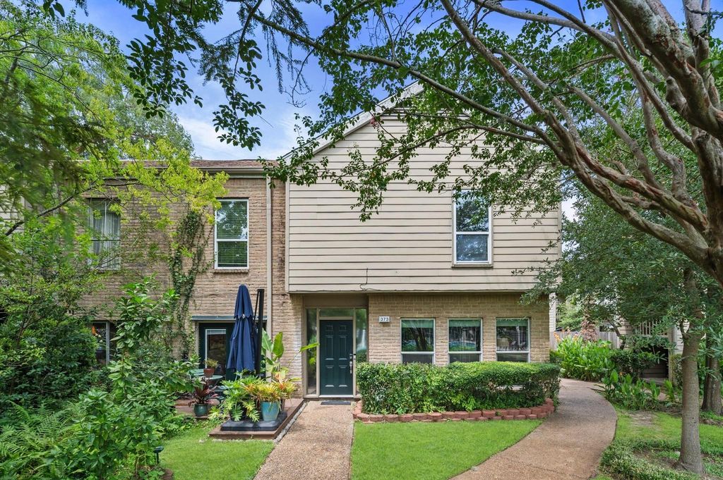 2100 Tanglewilde Street 373, Houston, TX 77063