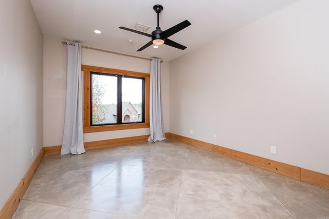 15 Chenay Drive, Little Rock, AR 72223