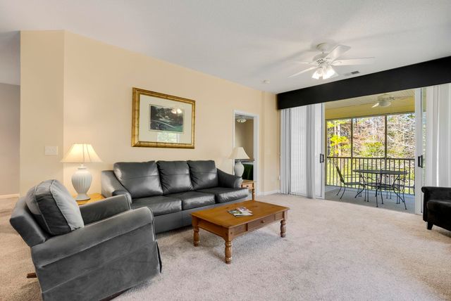 4499 Girvan Dr Apt H, Myrtle Beach, SC 29579