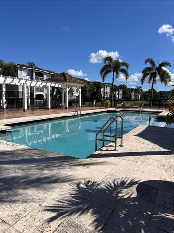 9640 NW 2nd St 5-306, Pembroke Pines, FL 33024