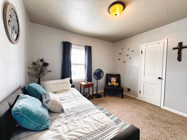 2201 15TH AVENUE, Menominee, MI 49858