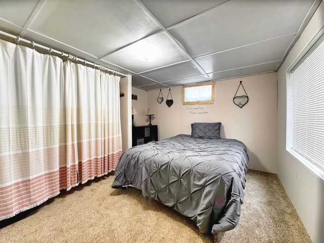 2201 15TH AVENUE, Menominee, MI 49858