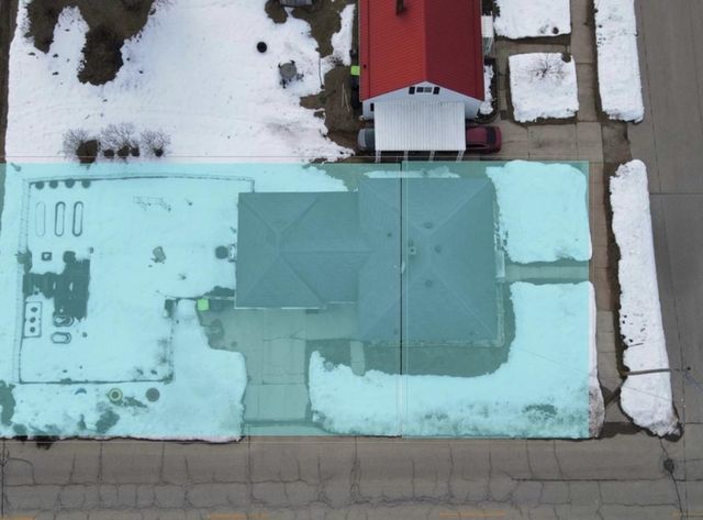 2201 15TH AVENUE, Menominee, MI 49858