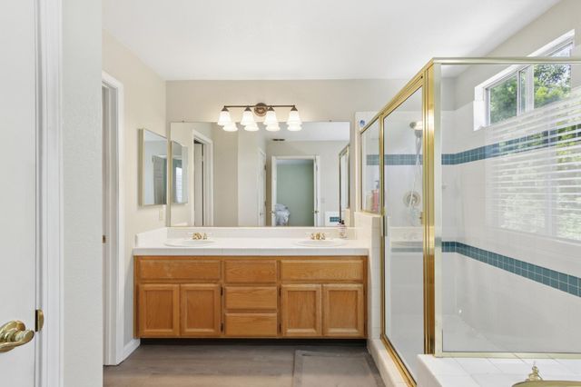 2977 Kathy Cir, West Sacramento, CA 95691