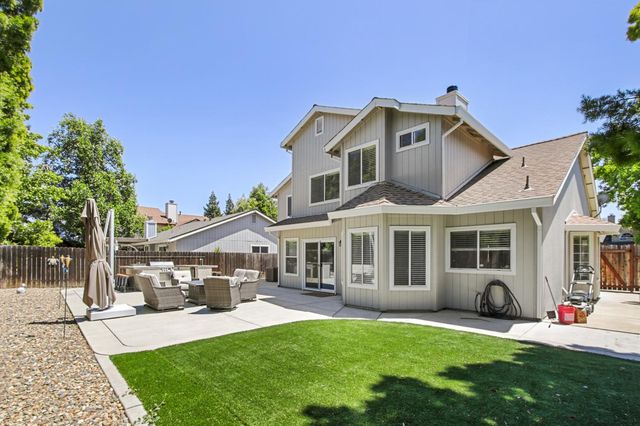 2977 Kathy Cir, West Sacramento, CA 95691