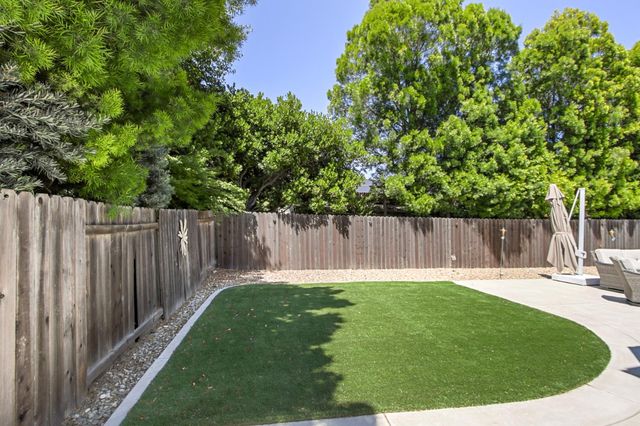 2977 Kathy Cir, West Sacramento, CA 95691