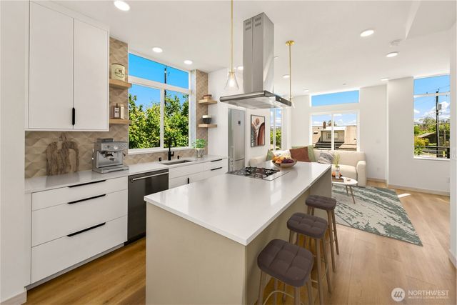 4306 S Holden Street, Seattle, WA 98118