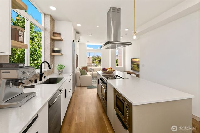 4306 S Holden Street, Seattle, WA 98118