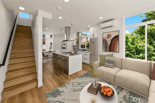 4306 S Holden Street, Seattle, WA 98118