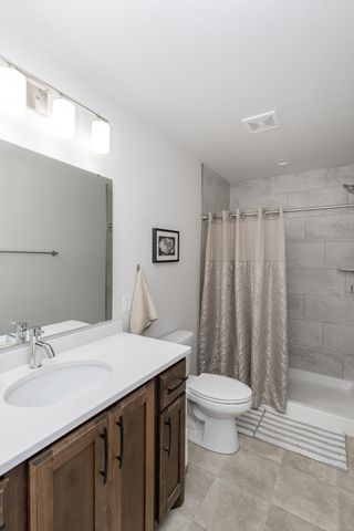 3637 18th Street S, Moorhead, MN 56560