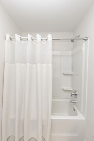 3637 18th Street S, Moorhead, MN 56560