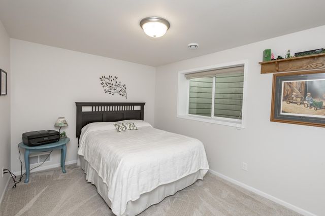 3637 18th Street S, Moorhead, MN 56560