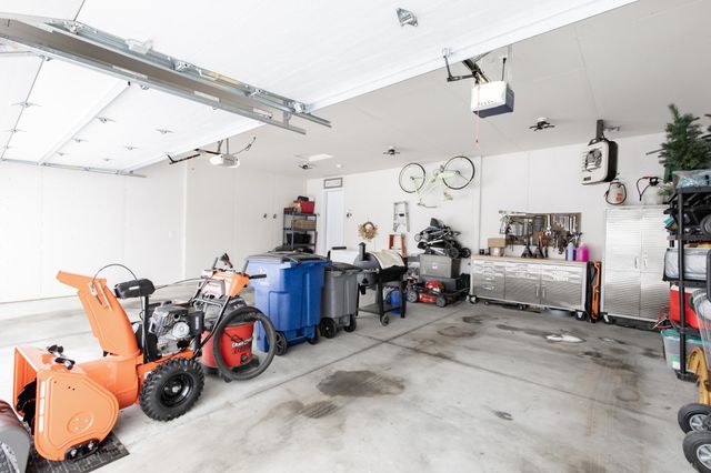 3637 18th Street S, Moorhead, MN 56560