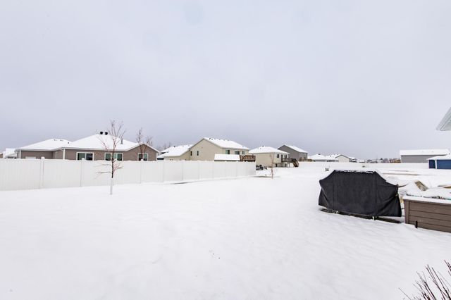 3637 18th Street S, Moorhead, MN 56560