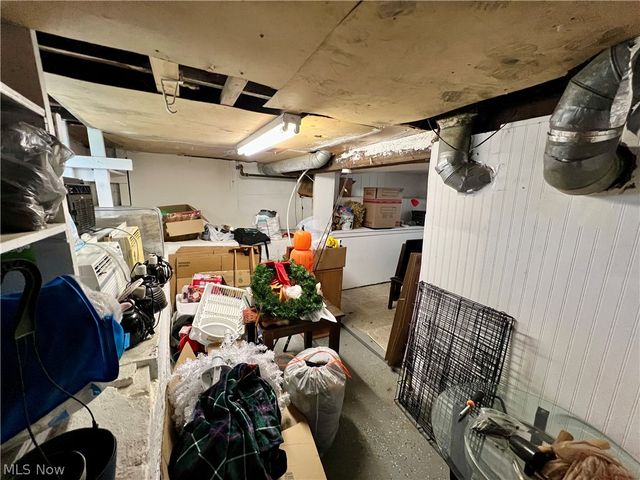 3901 Woburn Avenue, Cleveland, OH 44109