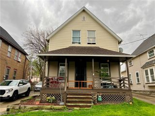 3901 Woburn Avenue, Cleveland, OH 44109