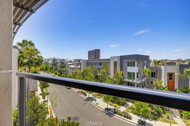 402 S Rockefeller 406, Irvine, CA 92612