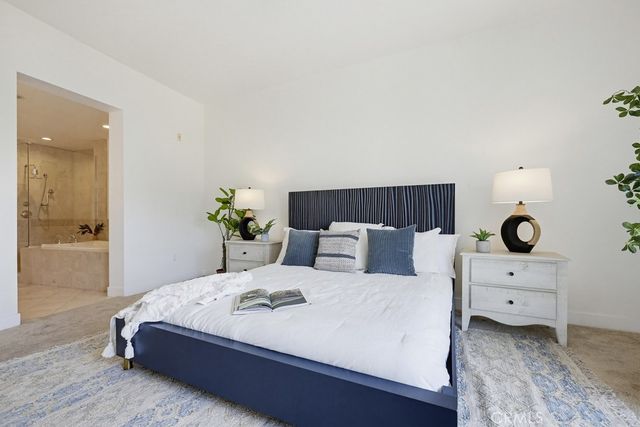 402 S Rockefeller 406, Irvine, CA 92612