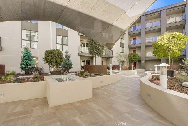 402 S Rockefeller 406, Irvine, CA 92612