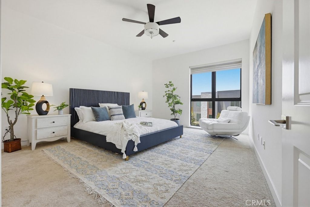 Image 29 of property listing at 402 S Rockefeller 406, Irvine, CA 92612