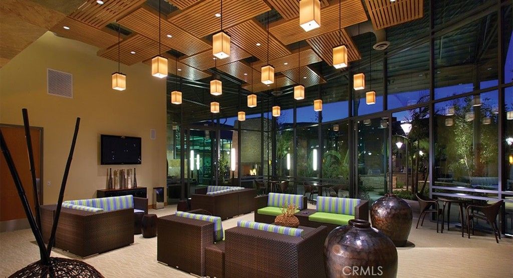 Image 68 of property listing at 402 S Rockefeller 406, Irvine, CA 92612