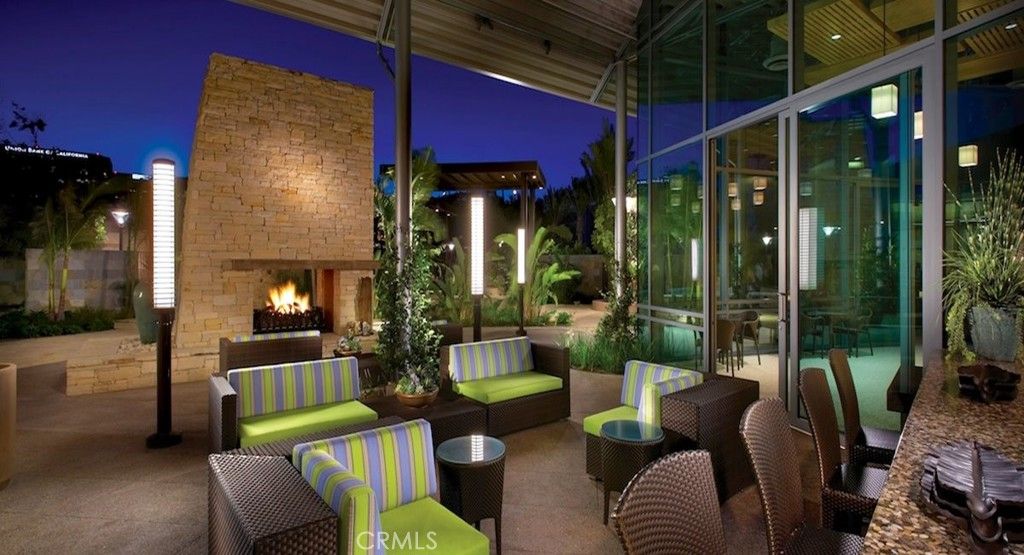 Image 72 of property listing at 402 S Rockefeller 406, Irvine, CA 92612