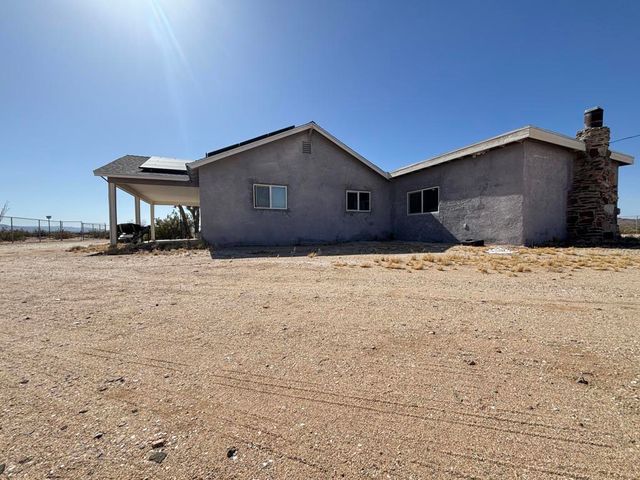 76434 Encanto Drive, 29 Palms, CA 92277