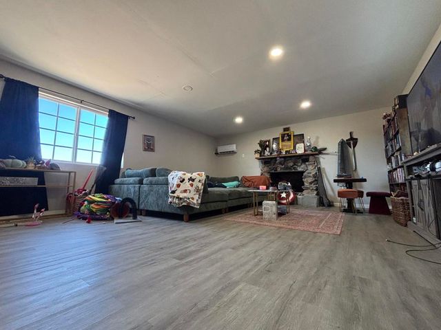 76434 Encanto Drive, 29 Palms, CA 92277