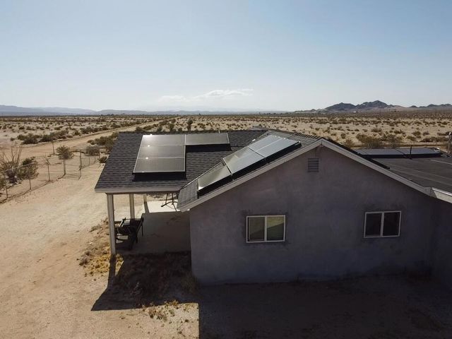 76434 Encanto Drive, 29 Palms, CA 92277