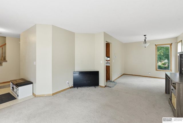 16410 Jefferson Street, Omaha, NE 68135