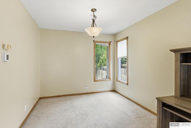 16410 Jefferson Street, Omaha, NE 68135